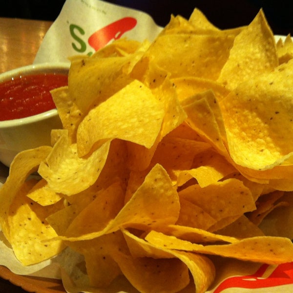 Free chips & salsa just for checking in! Ole!