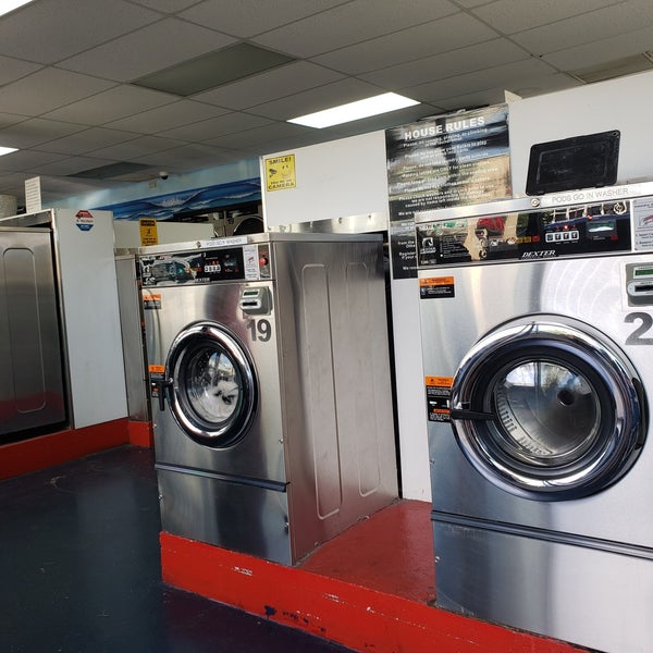 kapahulu laundromat Laundry Service in Honolulu