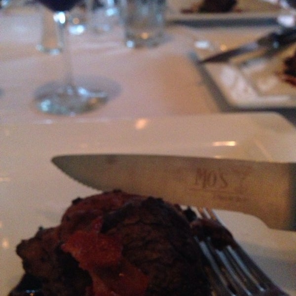 Photo taken at Mo&#39;s Steakhouse by D S. on 6/28/2013