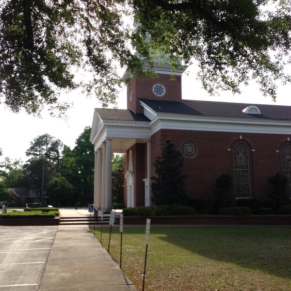 Calvary Baptist Church 915 Cherokee Rd