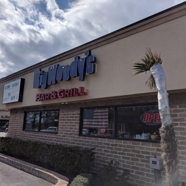 Big Woody's Bar and Grill Virginia Beach, VA