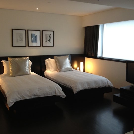 Metropolitan By Como Hotel In Sathon