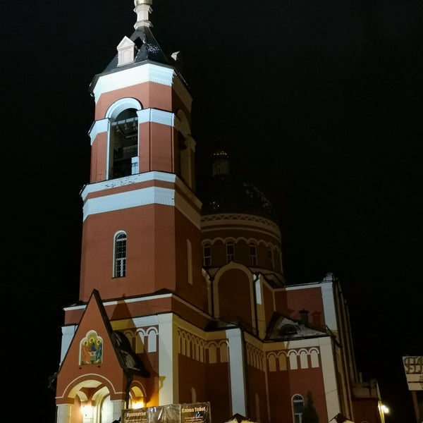 Церковь троицы живоначальной ул володарского 55 фото Ответы : Ничто не мешает наслаждаться пейзажем с церковью! А что за церко