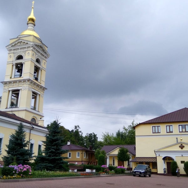 Подольск Троицкий собор памятник гренадерам
