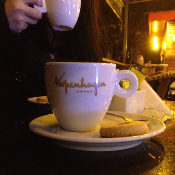 Kopenhagen - Café in Vl. Capivari