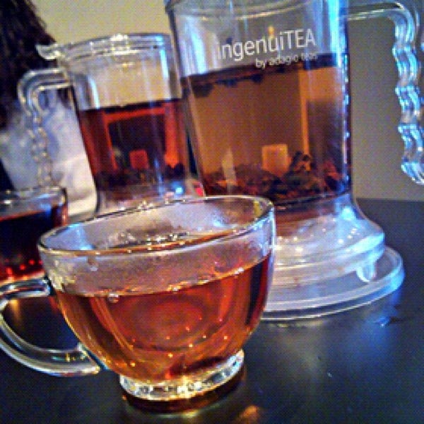 Foto scattata a The Tea Bar da Joohaney il 11/3/2012