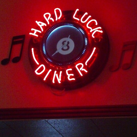 Снимок сделан в Mel&#39;s Hard Luck Diner пользователем Diane C. 9/18/2012