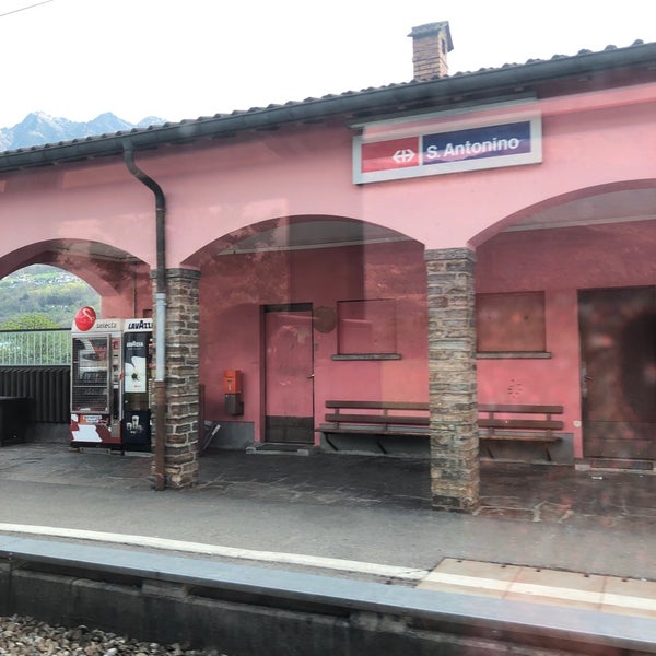 Stazione Cadenazzo Rail Station In Cadenazzo stazione-cadenazzo-rail-station-in-cadenazzo