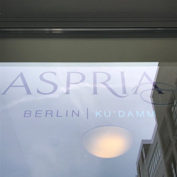 Das Foto wurde bei Aspria Berlin Ku&#39;damm von S 🤗 am 7/19/2017 aufgenommen