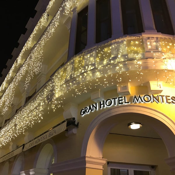 Foto tirada no(a) Gran Hotel Montesol Ibiza, por S 🤗 em 12/29/2017
