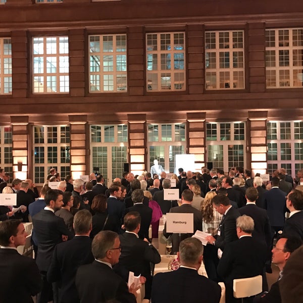 Photos At Deutsche Bank Forum Meeting Room In Berlin