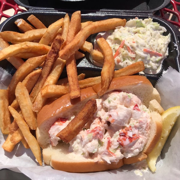 Das Foto wurde bei Bar Harbor Seafood von Kelly R. am 3/17/2018 aufgenommen