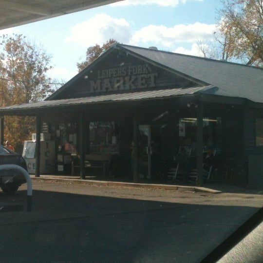 Leipers Fork Market Sandwich Spot in Franklin