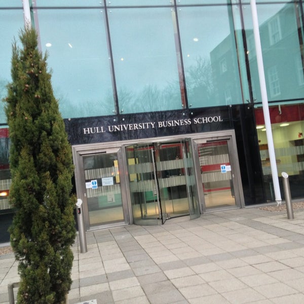 Университет бизнес школа. University of edinburgh общежитие. Стэнфордский университет школа. Университет йонсей южная корея внутри. Университет бизнес школа.