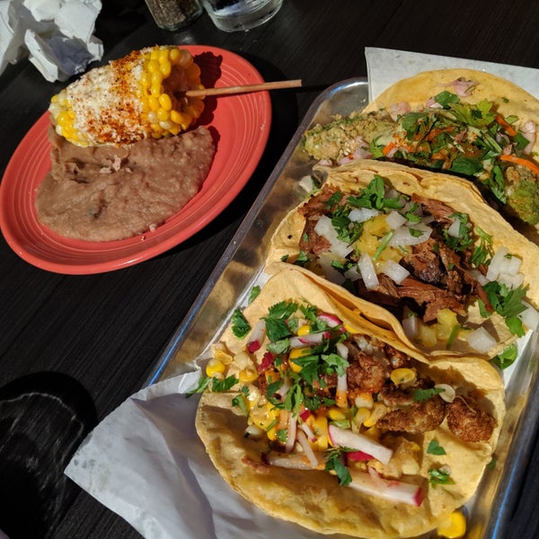 Калифорния бар. Mexico cantina. Калифорния бар. Кафе мичелада на китай городе. Mexico cantina.