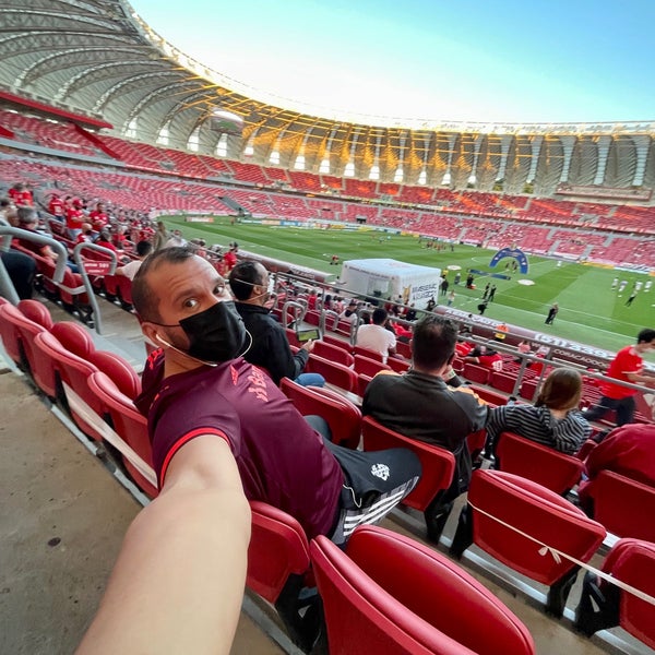 Foto tirada no(a) Estádio Beira-Rio por Filipe L. em 11/13/2021