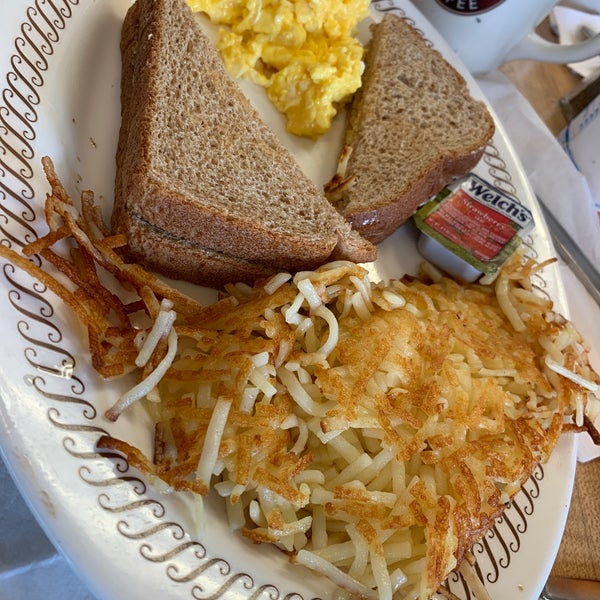 Waffle House Breakfast Spot in Melbourne