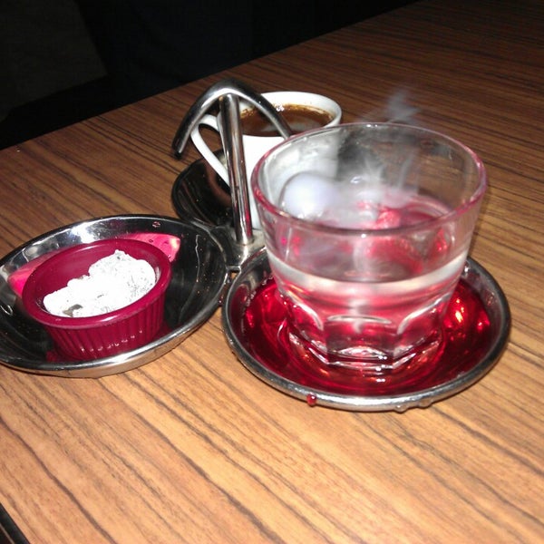 8/12/2013にA B.がDubai Cafe Restaurantで撮った写真