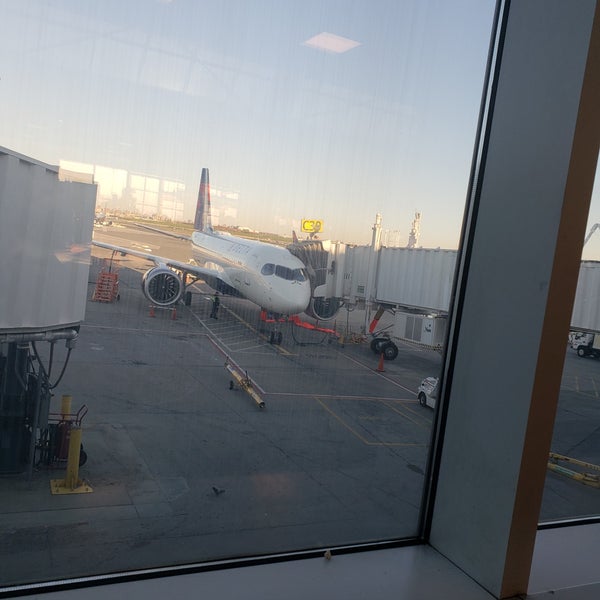 Gate C39 (Now Closed) Terminal C