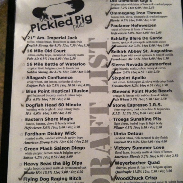 Foto scattata a Pickled Pig Pub da Rock S. il 6/8/2013