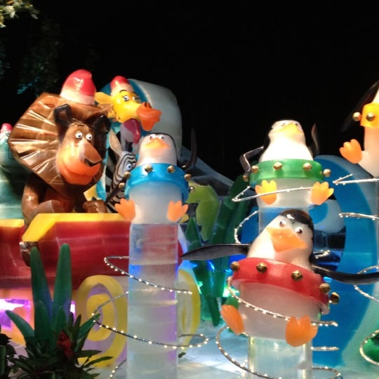 Photos at ICE! & SNOW Tubing Gaylord Texan 21 tips from 1784 visitors