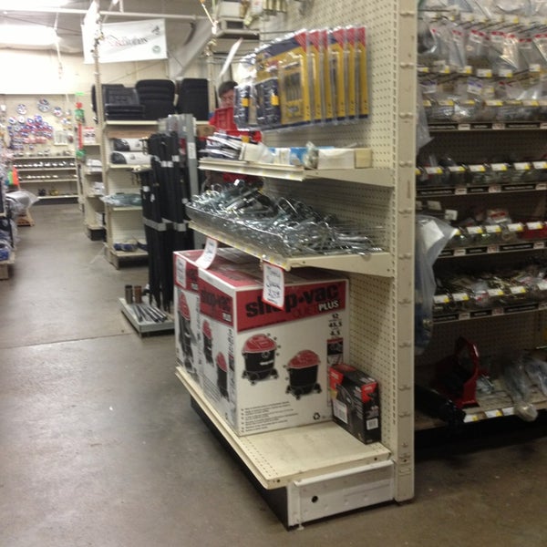 Race Brothers Farm & Home Supply Northwest Springfield 2310 W