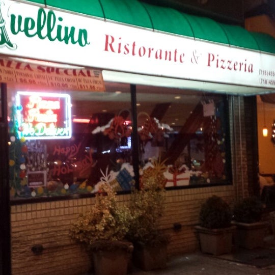 Photo taken at Avellino Ristorante &amp; Pizzeria by Richard T. on 1/18/2014