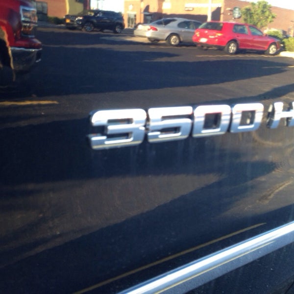 8/13/2014にSAuuuDがBergstrom Chevrolet Cadillac of Appletonで撮った写真