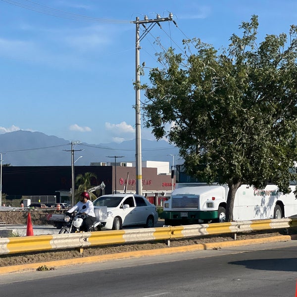 Walmart Hipermercado en Nuevo Vallarta