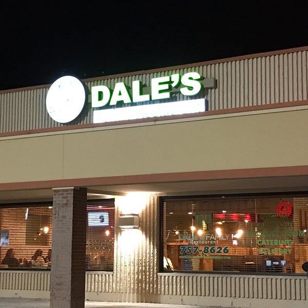 Foto tirada no(a) Dale&#39;s Family Restaurant por ⚜️🇲🇶 . em 12/21/2016