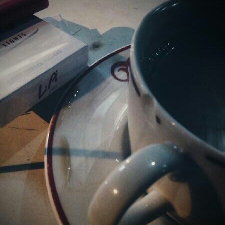 Foto diambil di Coffee Tiam oleh Sabda A. pada 9/3/2013