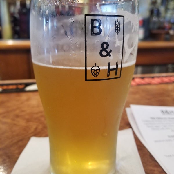 Photo taken at Barley And Hops Grill &amp; Microbrewery by Bob E. on 8/19/2019