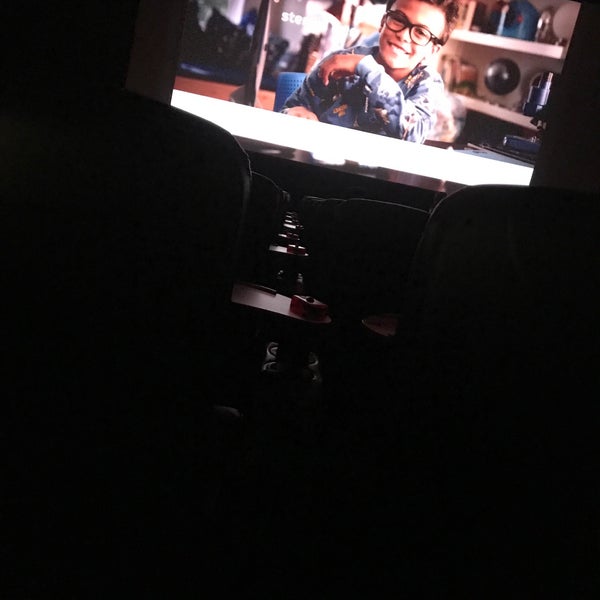 Photo taken at Studio Movie Grill College Park by Bitch N. on 6/25/2018