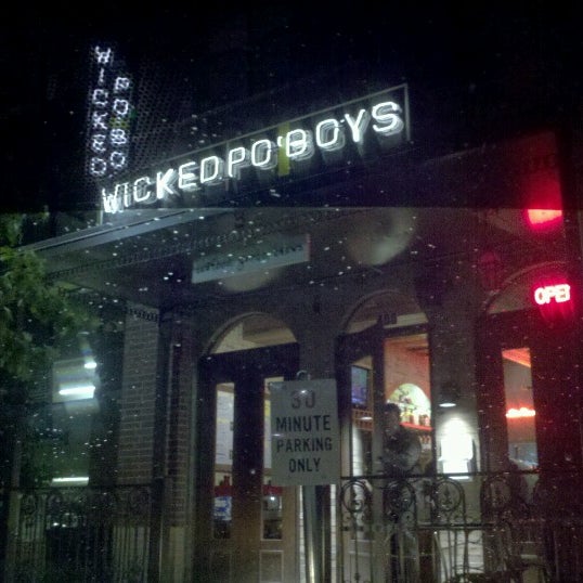 Photo taken at Wicked Po&#39;Boys by A.I. C. on 10/7/2012