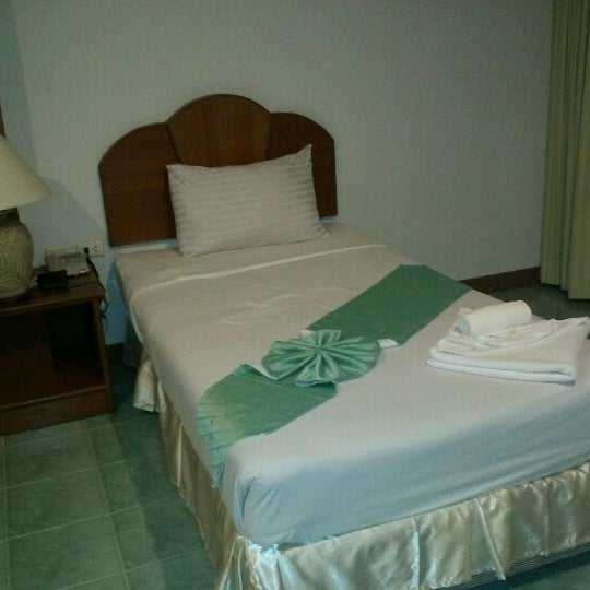 Jiraporn hill resort 3 пхукет. Jiraporn hill resort 3 пхукет