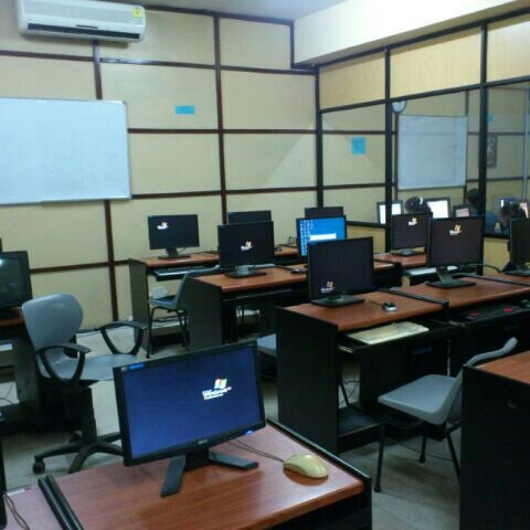 Esoft Metro Campus University Esoft Metro Campus University