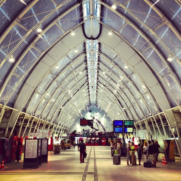Gare SNCF de Montpellier Saint-Roch - Place Auguste Gibert