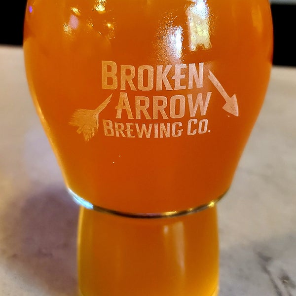 Photo taken at Broken Arrow Brewing Company by Jerry S. on 9/13/2021