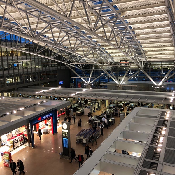 Foto scattata a Aeroporto di Amburgo Helmut Schmidt (HAM) da Ronald Z. il 2/15/2018