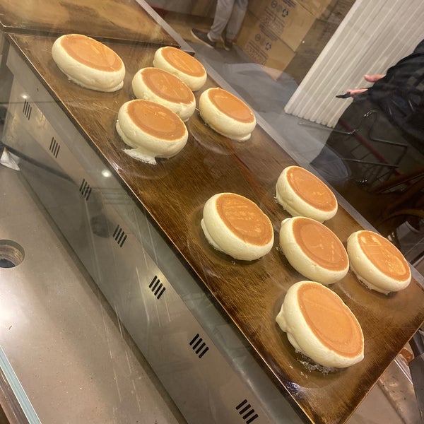 Puffy’s Souffle Pancake Cafe Café in Quezon City