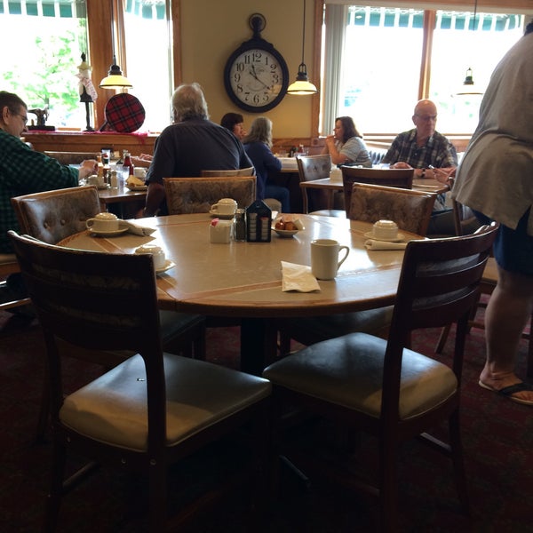 Photos at Paul's Family Restaurant Greek Restaurant in Northwest Elgin