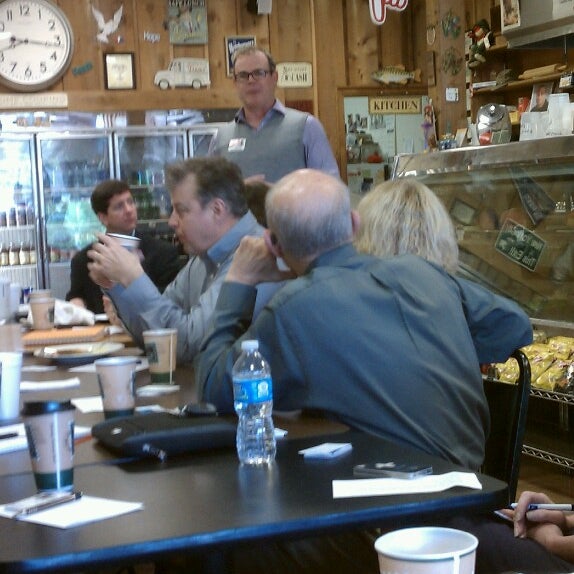 Capozzi's NY Pizza East Cobb 32 tips