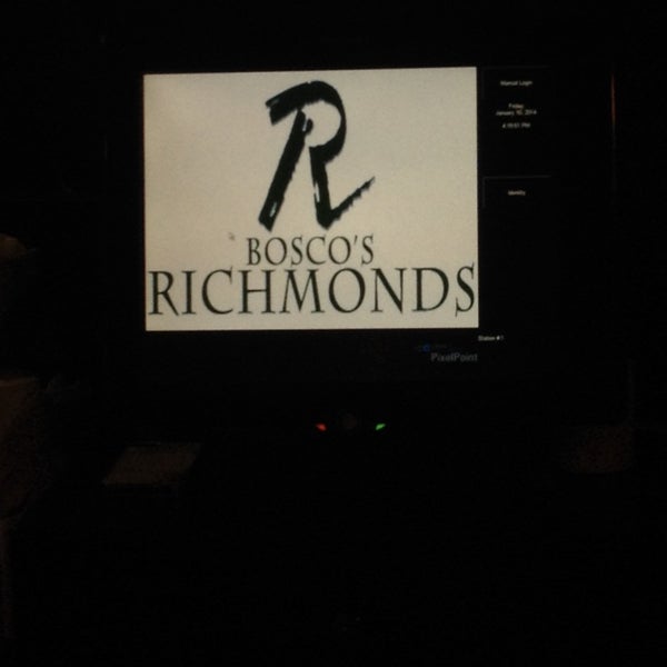 Foto tirada no(a) The Richmond por Dino K. em 1/10/2014