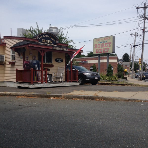 Das Foto wurde bei The Little Depot Diner von Caitlin O. am 7/21/2013 aufgenommen