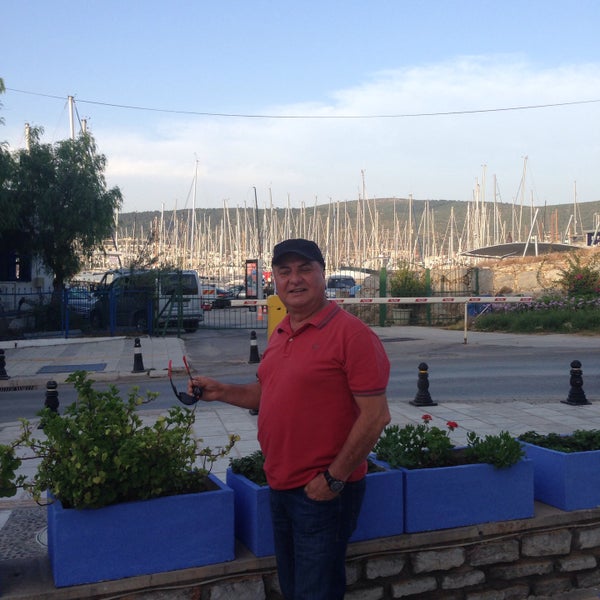 Photo taken at Seçkin Konaklar Hotel by Marcel D. on 5/22/2015