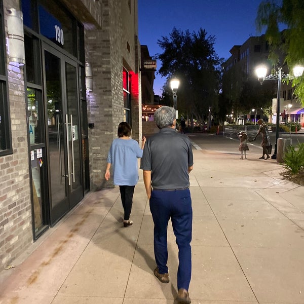 The Cheesecake Factory American Restaurant in Valencia