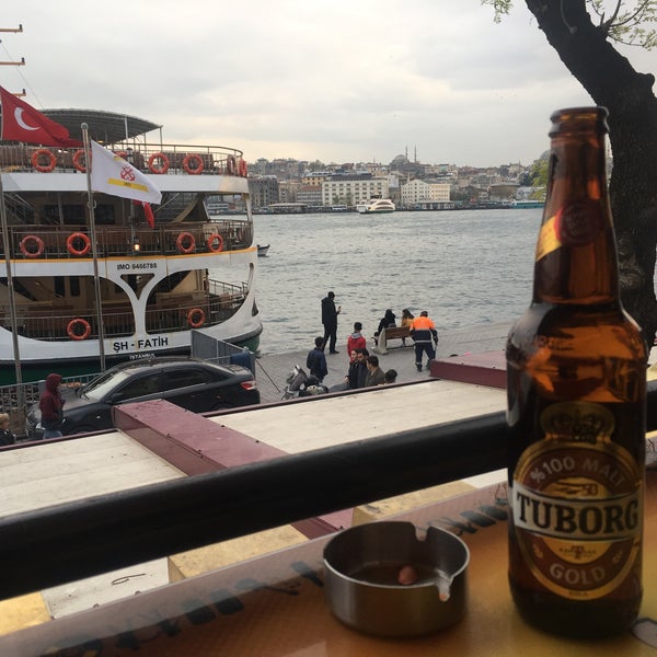 Foto diambil di Mare Karaköy oleh elif pada 4/20/2019