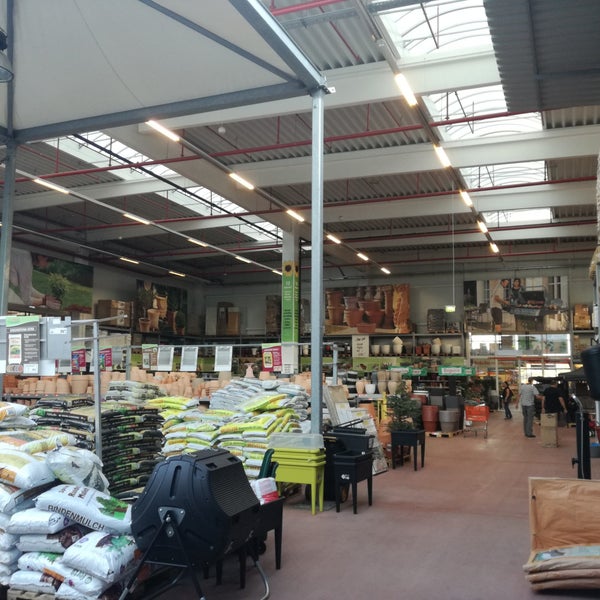 Bauhaus Zadar Hardware Store