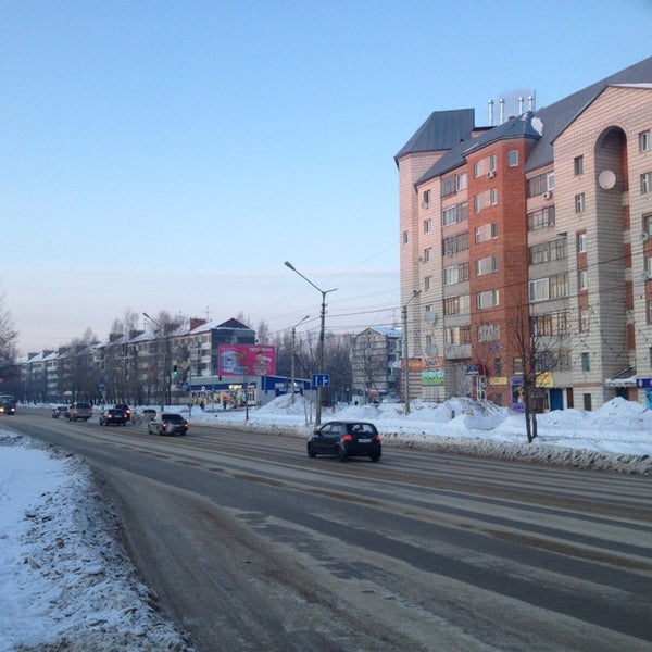 Сыктывкар ул димитрова 10. Димитрова 10 сыктывкар. Улица димитрова сыктывкар. Улица димитрова сыктывкар 10/1. Димитрова 10/1 сыктывкар.