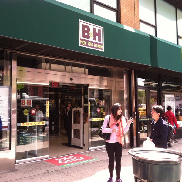 B&H Photo Video - Chelsea - New York, NY